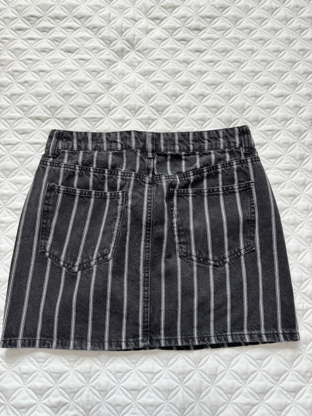 Vanilla Star Black White Striped Denim Mini Skirt Size 7 Waist 28 Y2K 90s Punk
